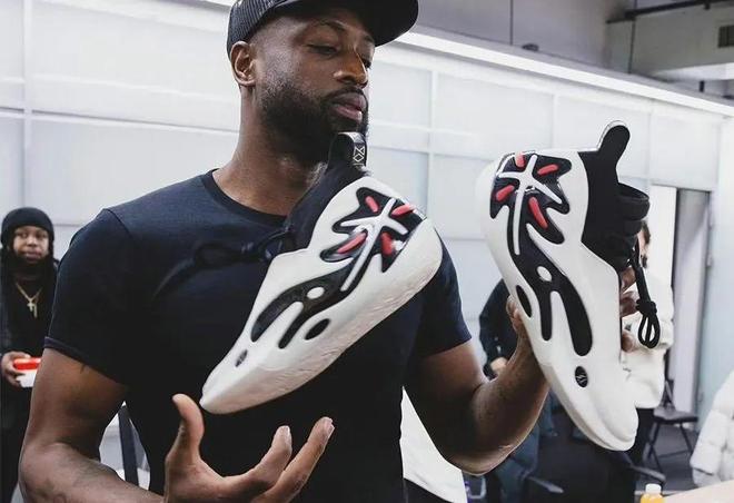 亚冠精英联赛积分榜：中超3队5轮过后齐聚倒三，海港1分垫底（亚冠精英联赛第五轮后积分榜：中超三队包揽后三位，海港仅1分垫底）