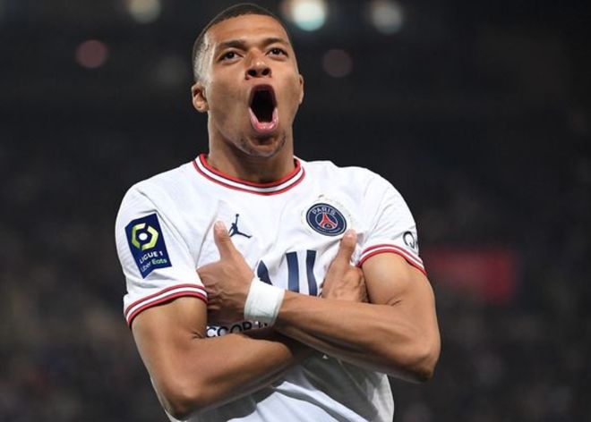 杭州大莲花中澳战票房破5000万，引爆10亿经济热潮