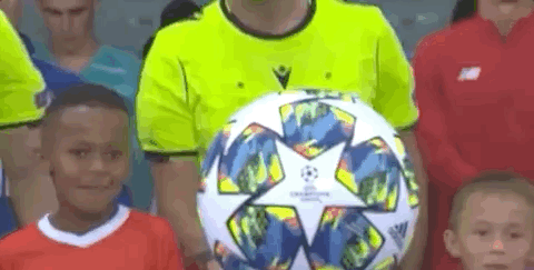 未来可期，李新翔中超处子赛季即收获6球3助（李新翔中超处子季斩获6球3助，前景光明）