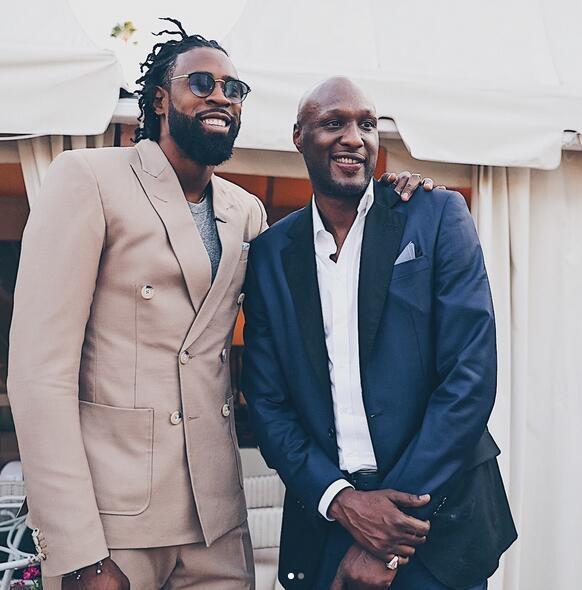 意媒：贡多齐可能在冬窗离开拉齐奥，标价至少3000万欧元（意媒：贡多齐或在冬窗从拉齐奥离队，标价不低于3000万欧）