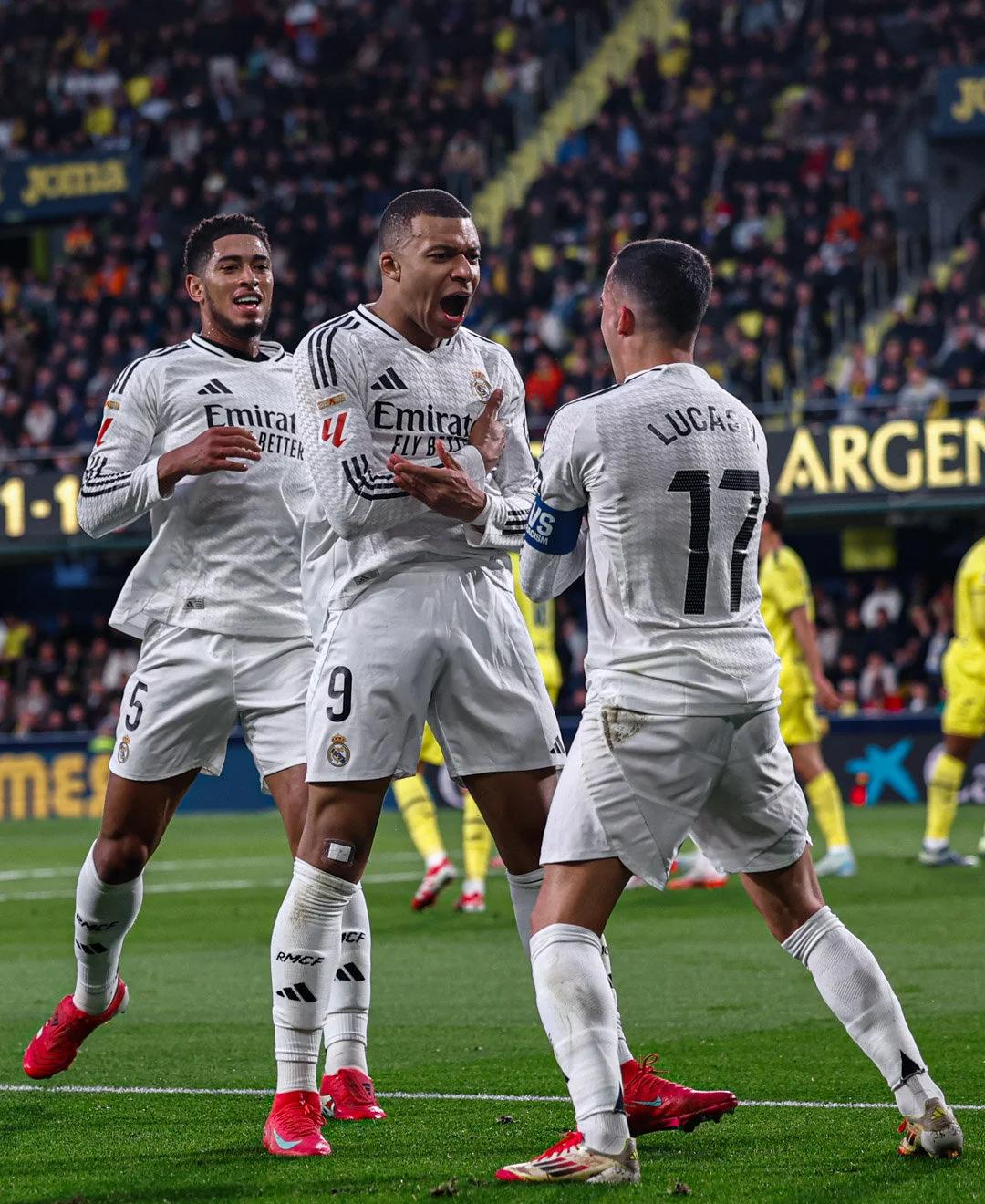 利物浦欧冠小组／联赛阶段主场13连胜，近25场只输1场（利物浦欧冠小组赛与联赛主场豪取13连胜，近25战仅负一场）