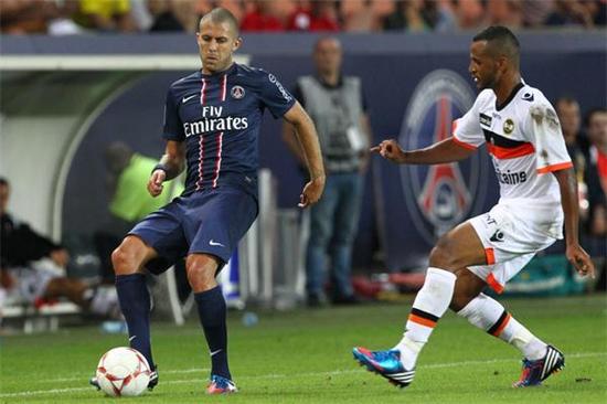 法国足坛最年轻职业球员：尤文马竞关注昂热15岁前锋迪亚洛（15岁迪亚洛刷新法国职业足坛最年轻纪录，尤文马竞盯上昂热新星）