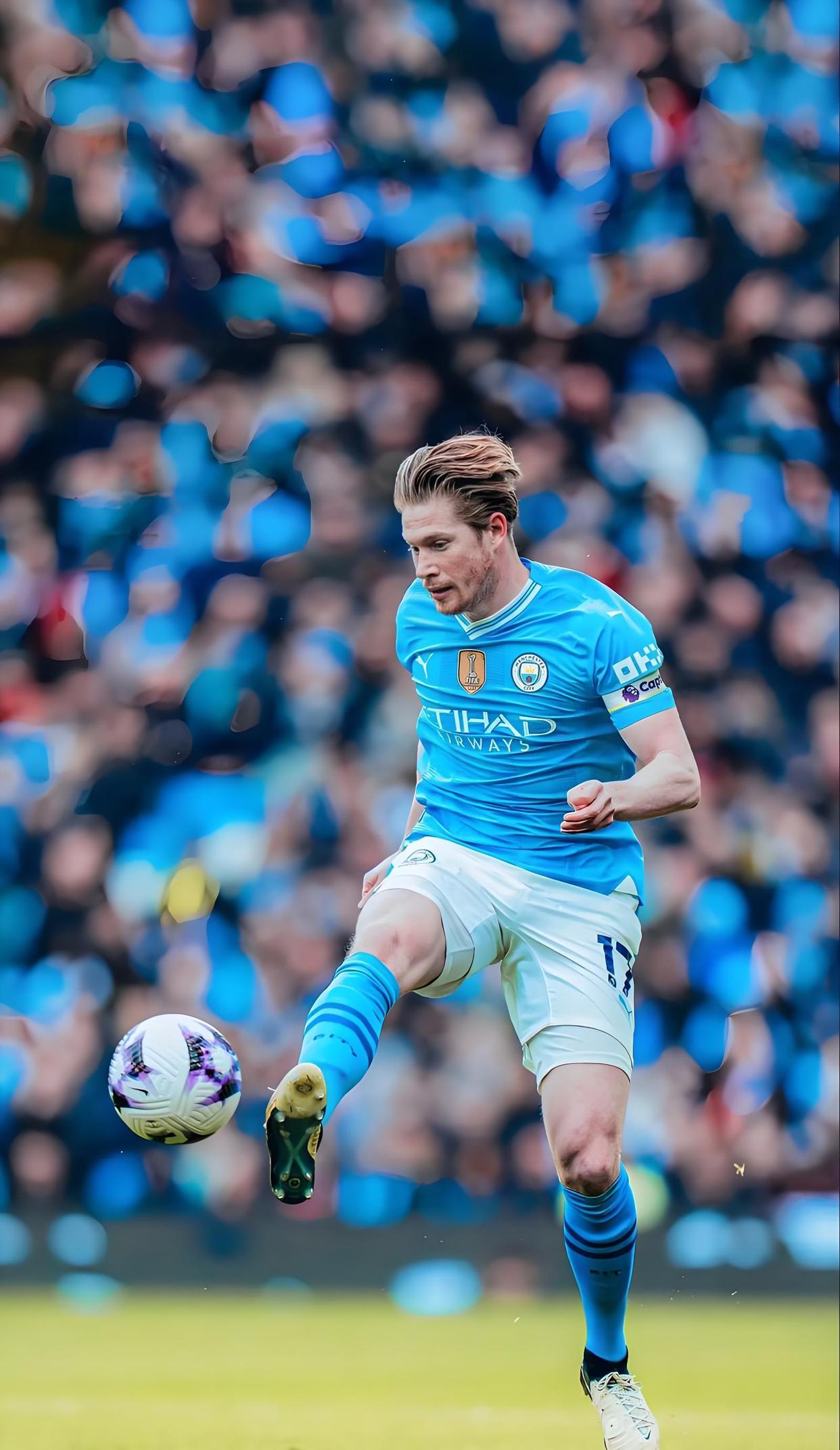 鲁媒：山东泰山开出的续约条件对瓦科而言仍具备极高的吸引力（鲁媒：泰山队为瓦科提供的续约条件依然极具吸引力）