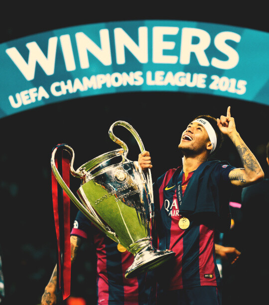 这队太团队了，每个人都能站出来（这支队伍凝聚力爆棚，人人都能顶上）