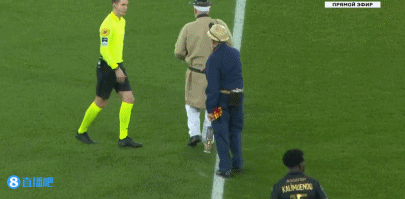 时间线回顾梅西印度行首站闹剧：从球迷夹道欢迎到遭愤怒冲场（从夹道欢迎到愤怒冲场：梅西印度行首站闹剧全程回顾）